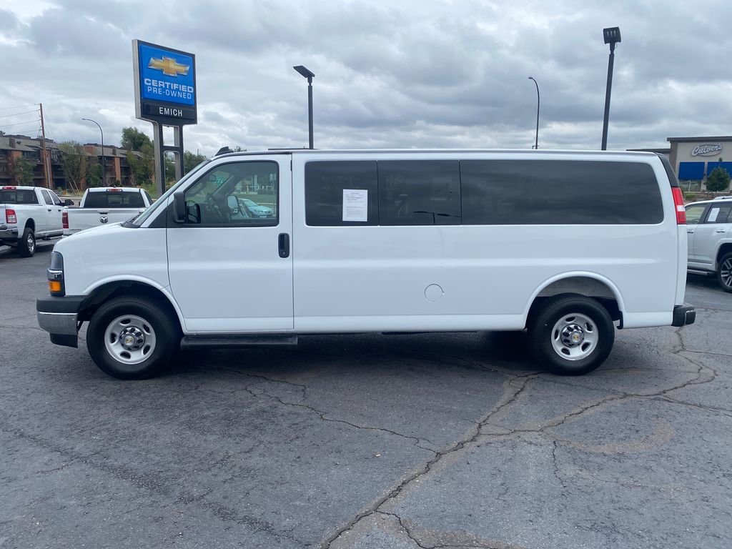 chevrolet express passenger 2025 1GAZGPFP4S1257135 image chevrolet express passenger 2025 1GAZGPFP4S1257135 image